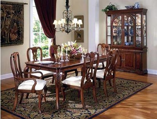 Picture of Legacy Classic 300 Dining Room Set
