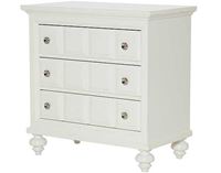 Lynn Haven Bachelor Chest (416-422 from American Drew
