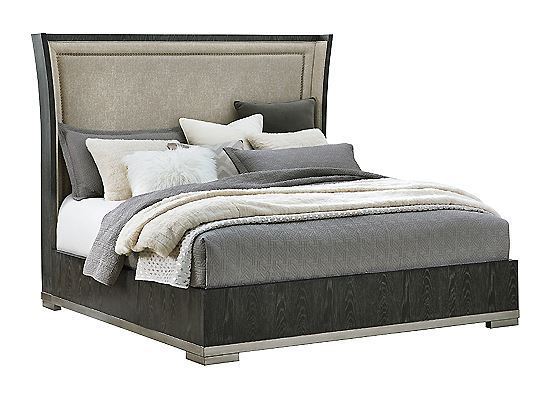 Pulaski Furniture Bedroom Eve (King) Upholstered Panel Bed - P331-BR-K3